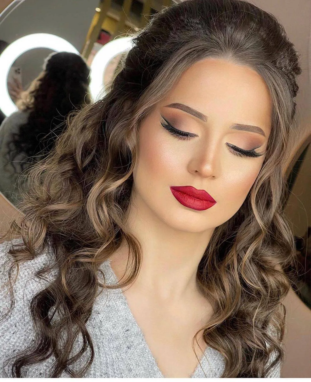 نمونه کارهای سالن زیبایی ویدا و رُزا
