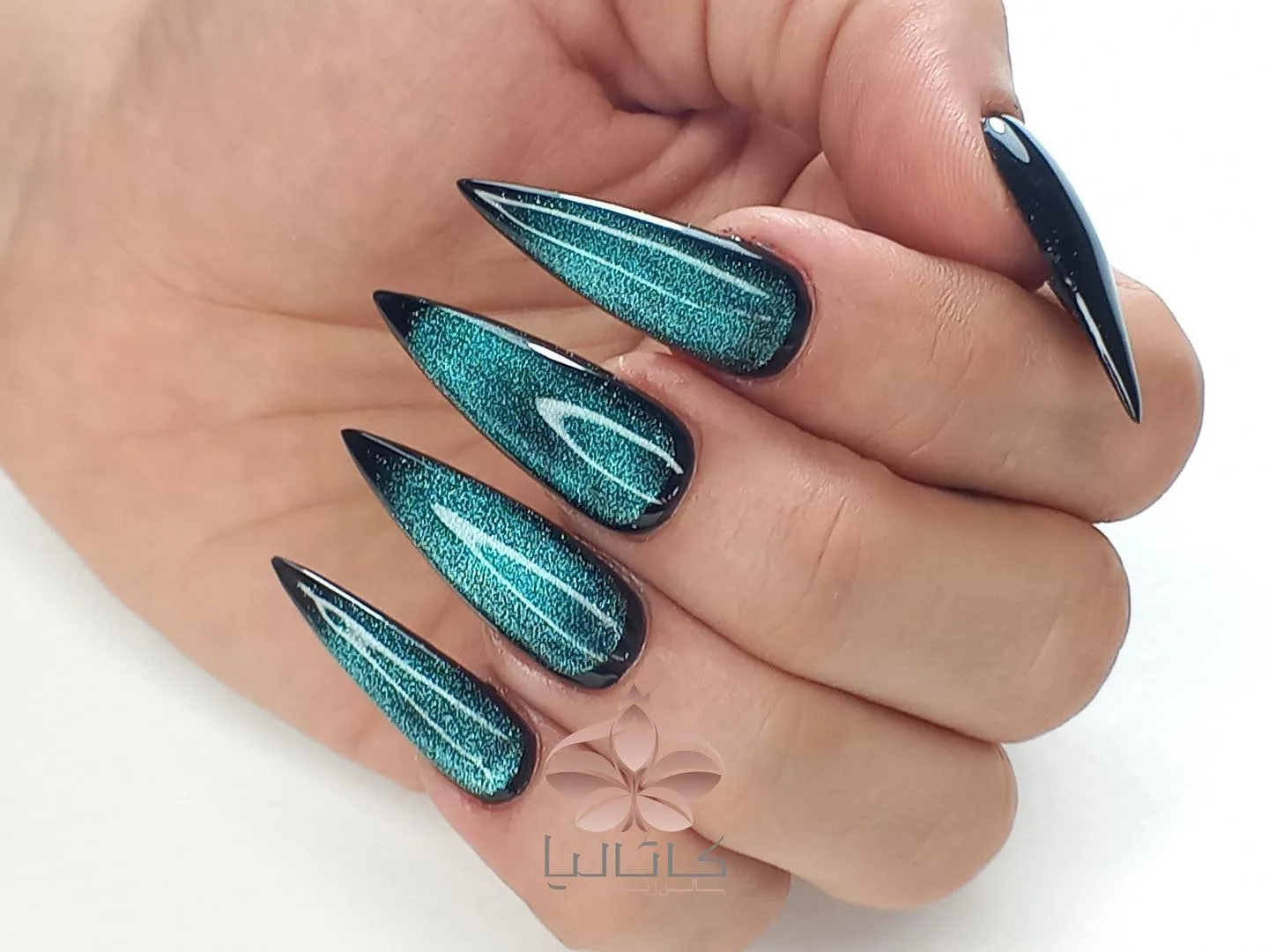 نمونه کارهای سالن زیبایی کاتالیا