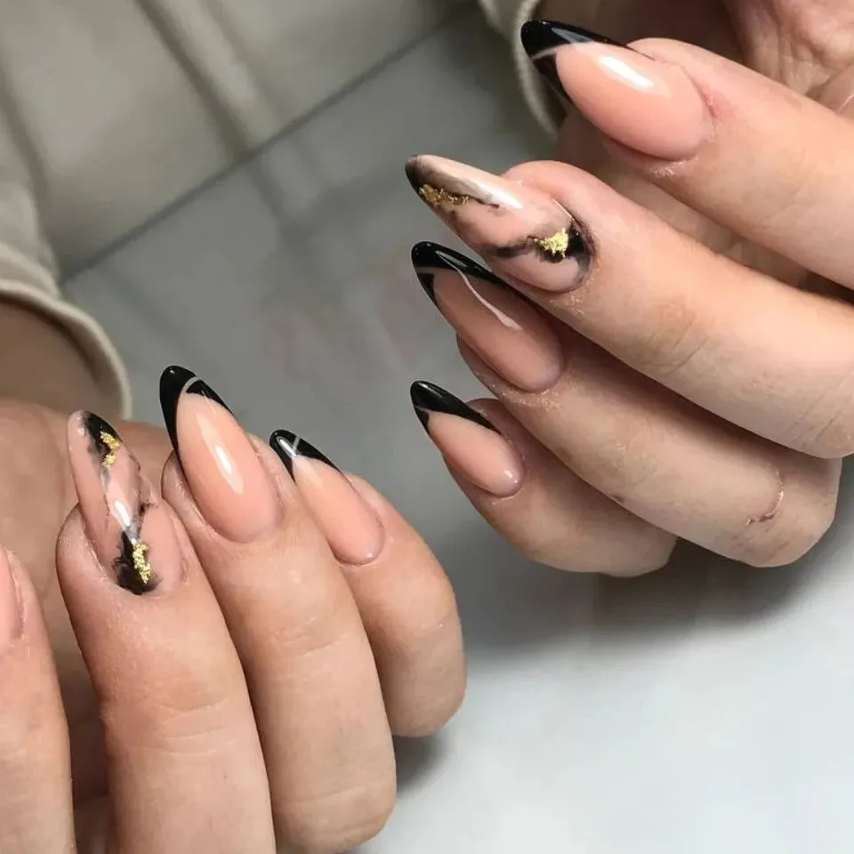 نمونه کارهای سالن زیبایی کیاندخت