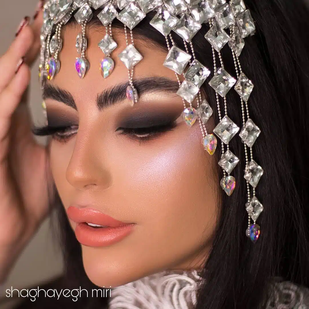 نمونه کارهای سالن زیبایی شقایق میری