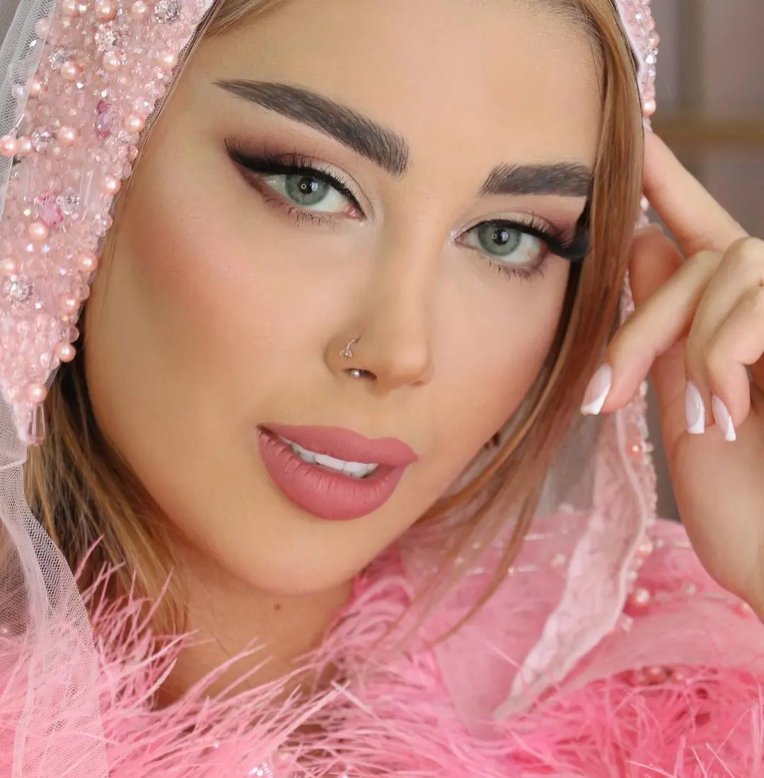 نمونه کارهای سالن زیبایی آیدا آرا