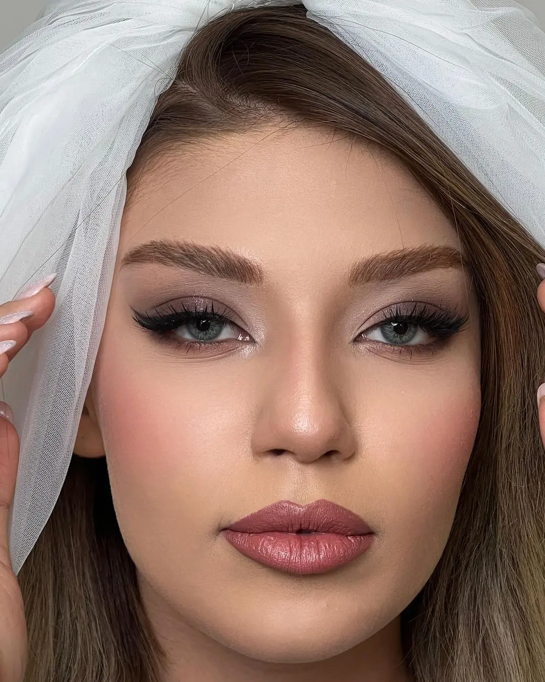نمونه کارهای سالن زیبایی متینه
