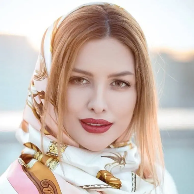 سالن زیبایی سارا کیانیان سالن زیبایی سارا کیانیان