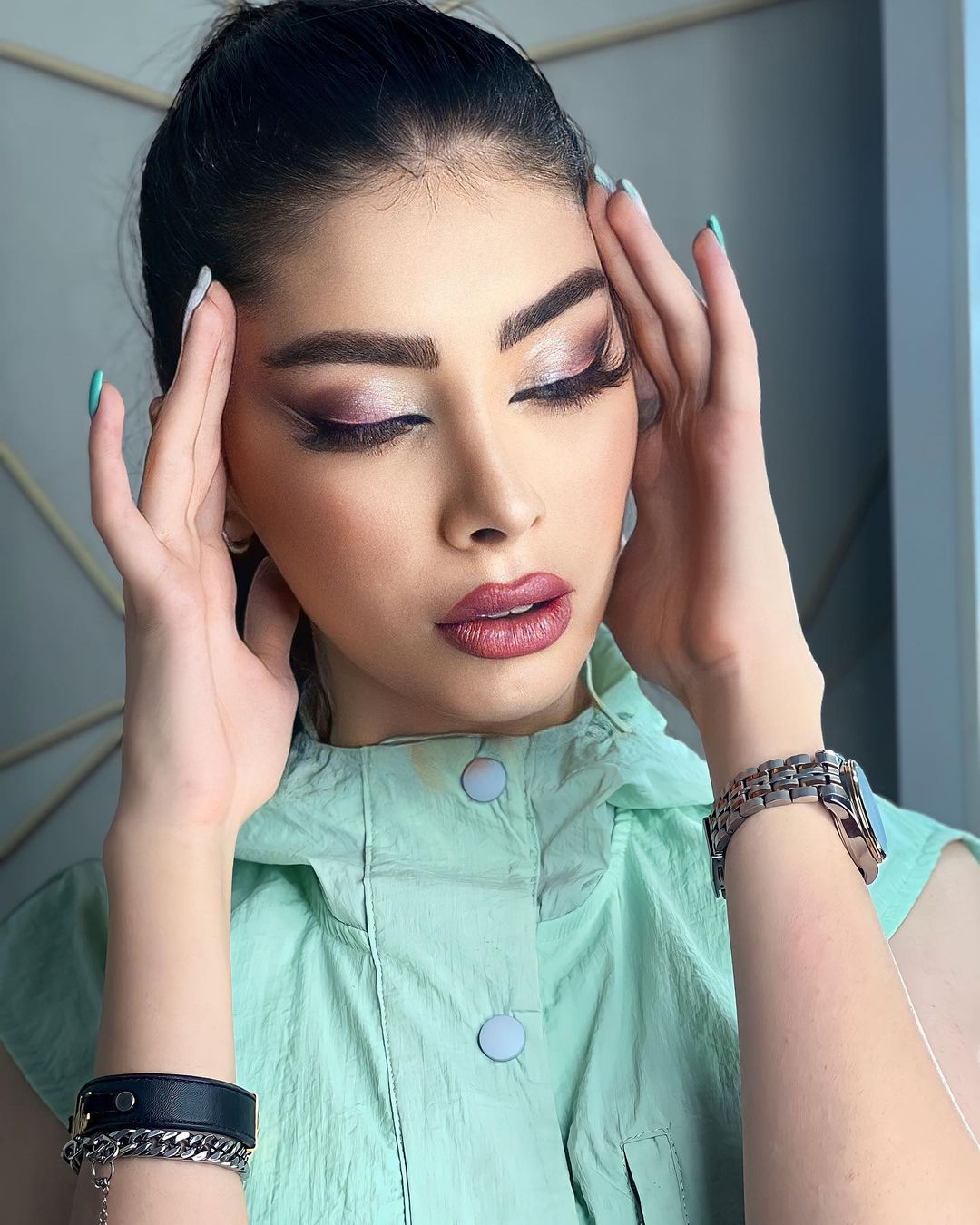 گالری سالن زیبایی آیچین