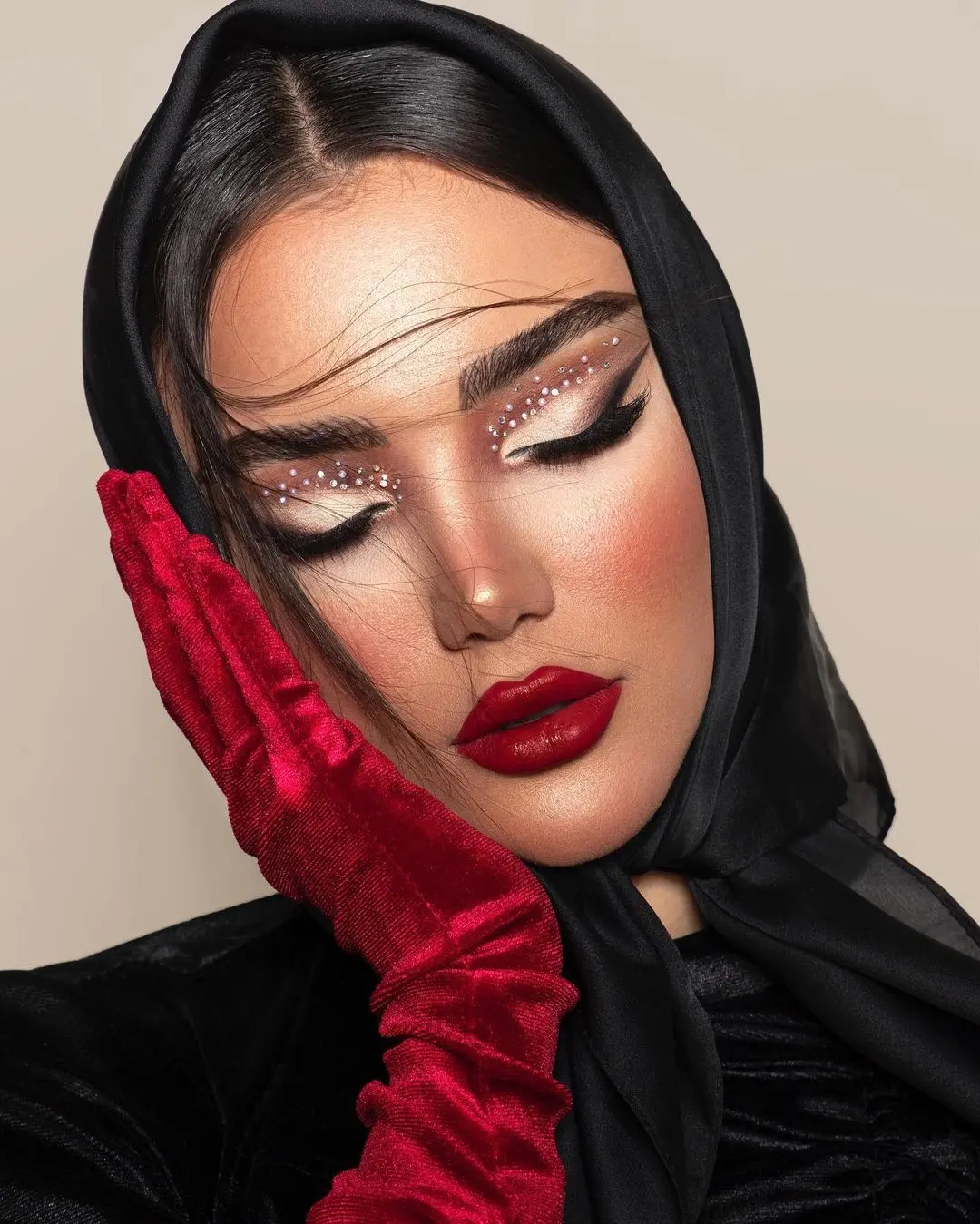 گالری سالن زیبایی گیوا رویال