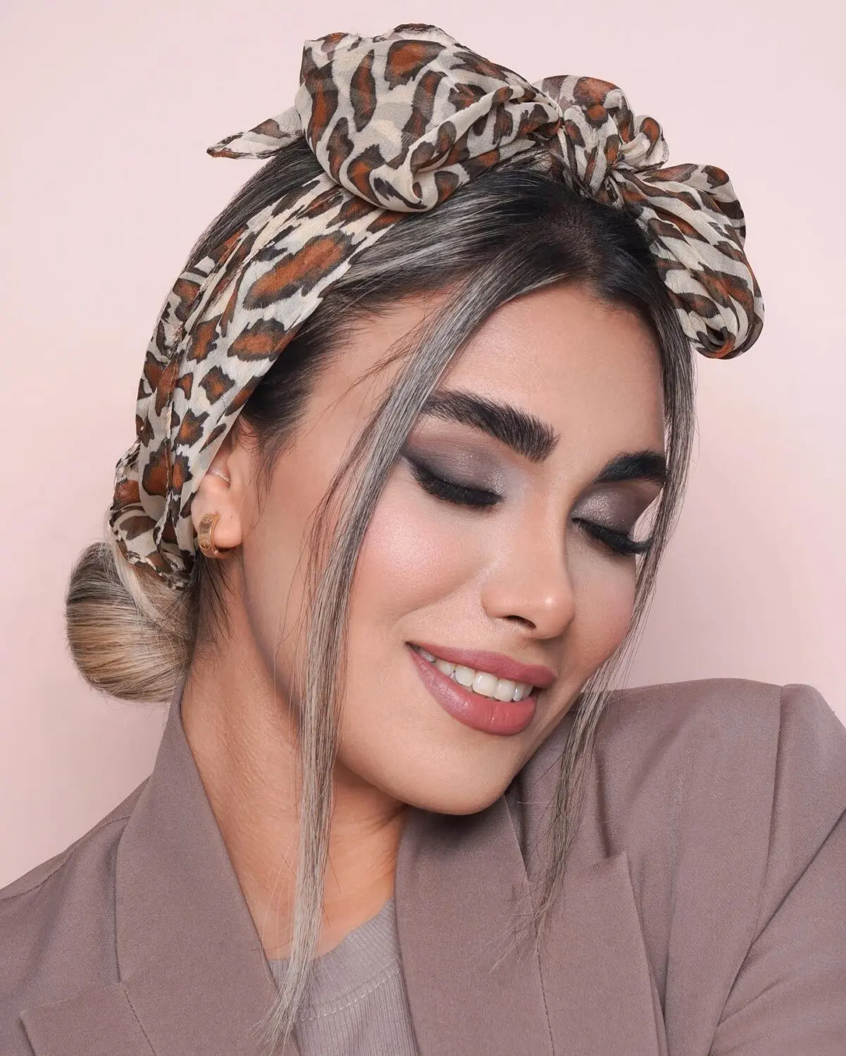 گالری سالن زیبایی مانی آ