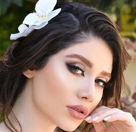 گالری مرکز تخصصی عروس مریم احمدی