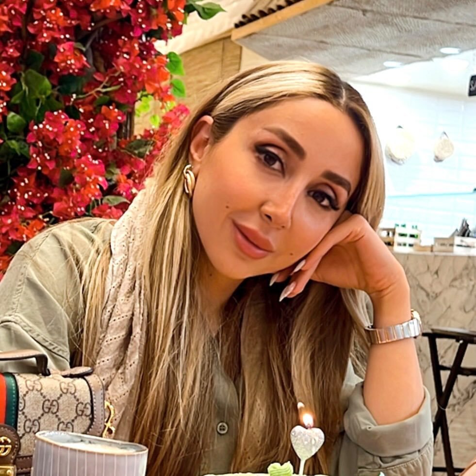 مرکز فیبروز ابرو مهسا حاجیان