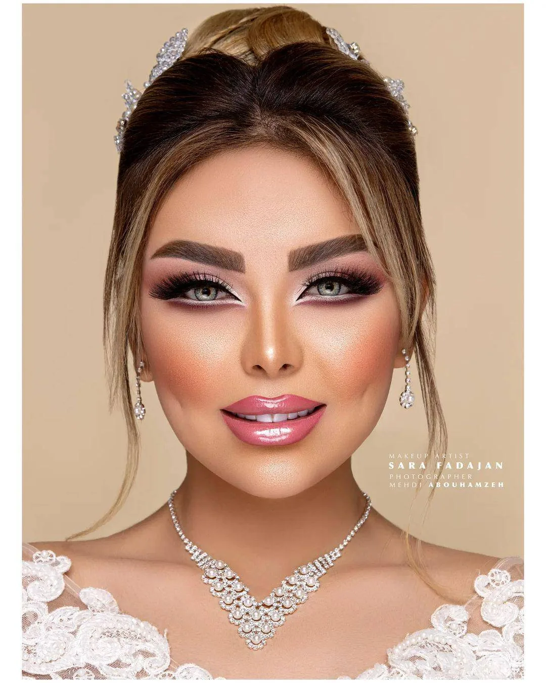 گالری عروس سرای سارا فداجان