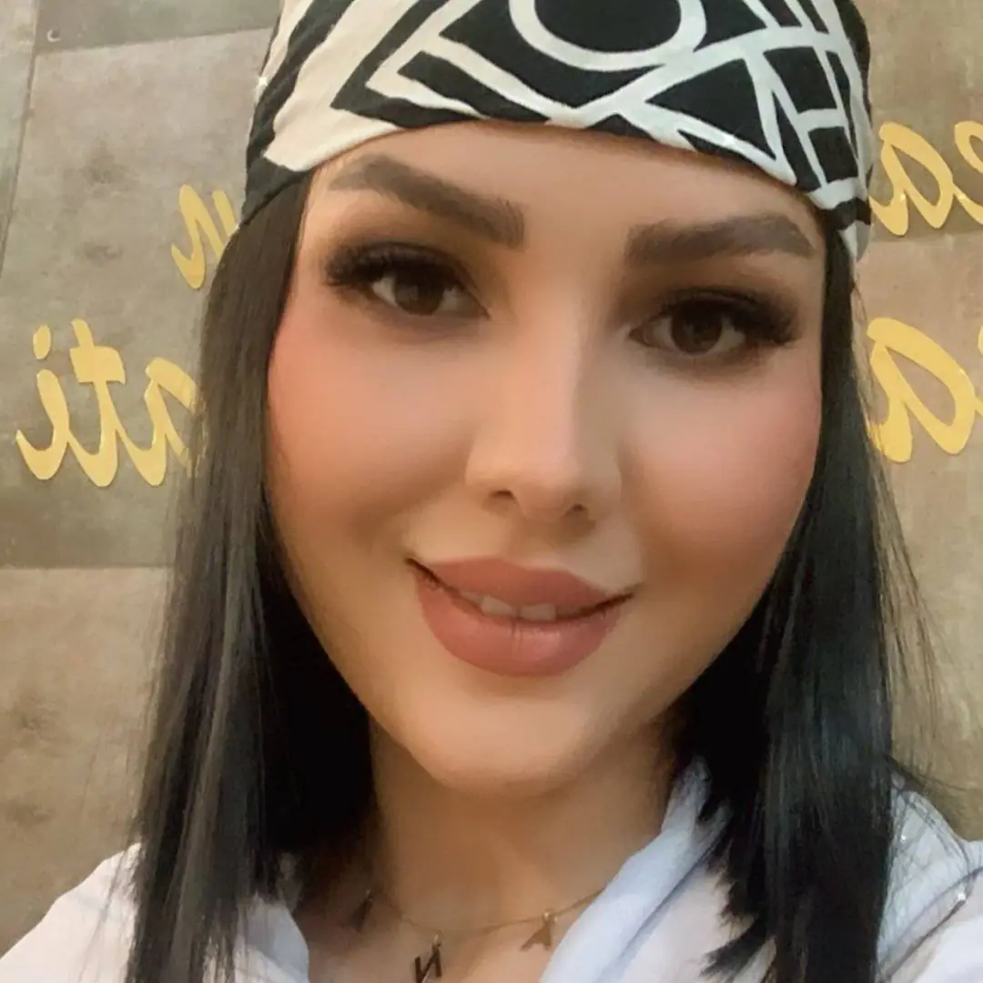 عکس سالن زیبایی ساناز سعادتی